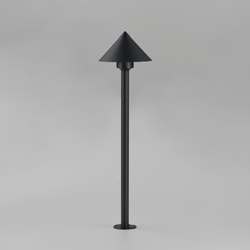 Alumilux: Landscape Cone Light W/ 24" Pole