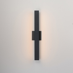 Alumilux: SideLine  24" LED Outdoor Wall Sconce